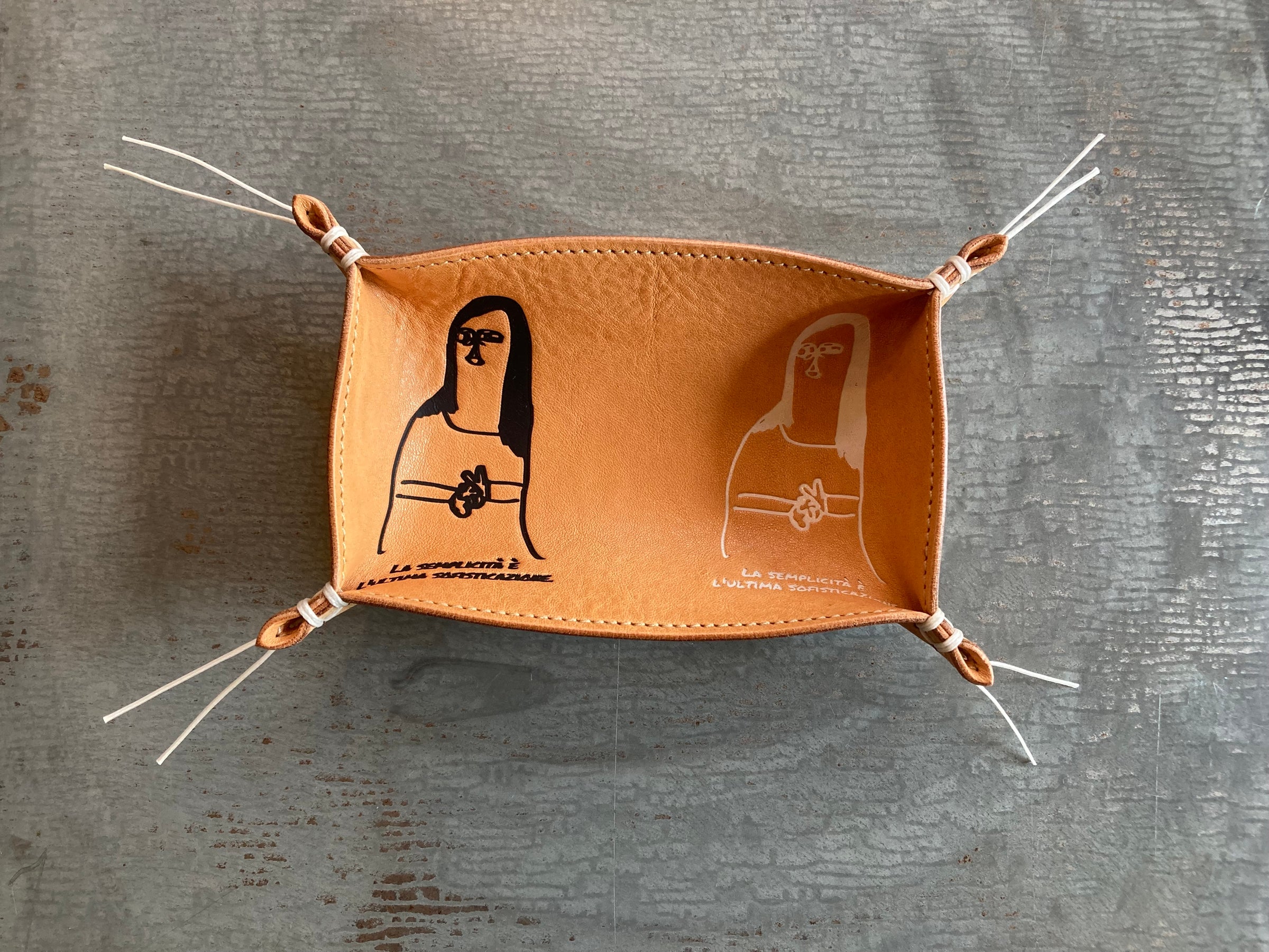 も*と様 acca bottega falce ギャルソン　ミニ財布　シェルコー acca bottega [Falce] ギャルソンミニ財布 | イタリアと青森の店